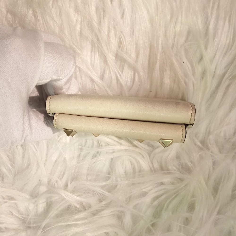 VGUC Valentino Garavani Rockstud Compact Wallet (w/ Auth, Care & RFID Cards) - Picture 5 of 12